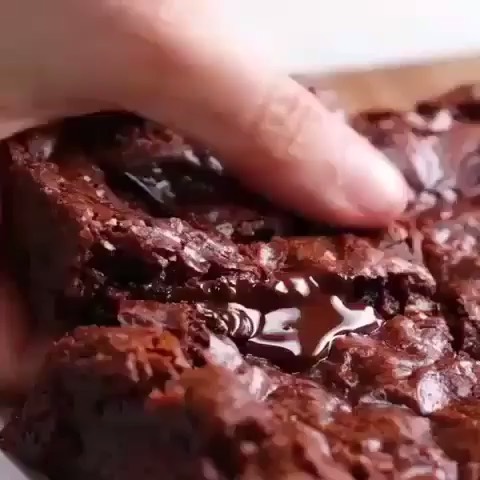 Gooey Vegan Chocolate Brownies
