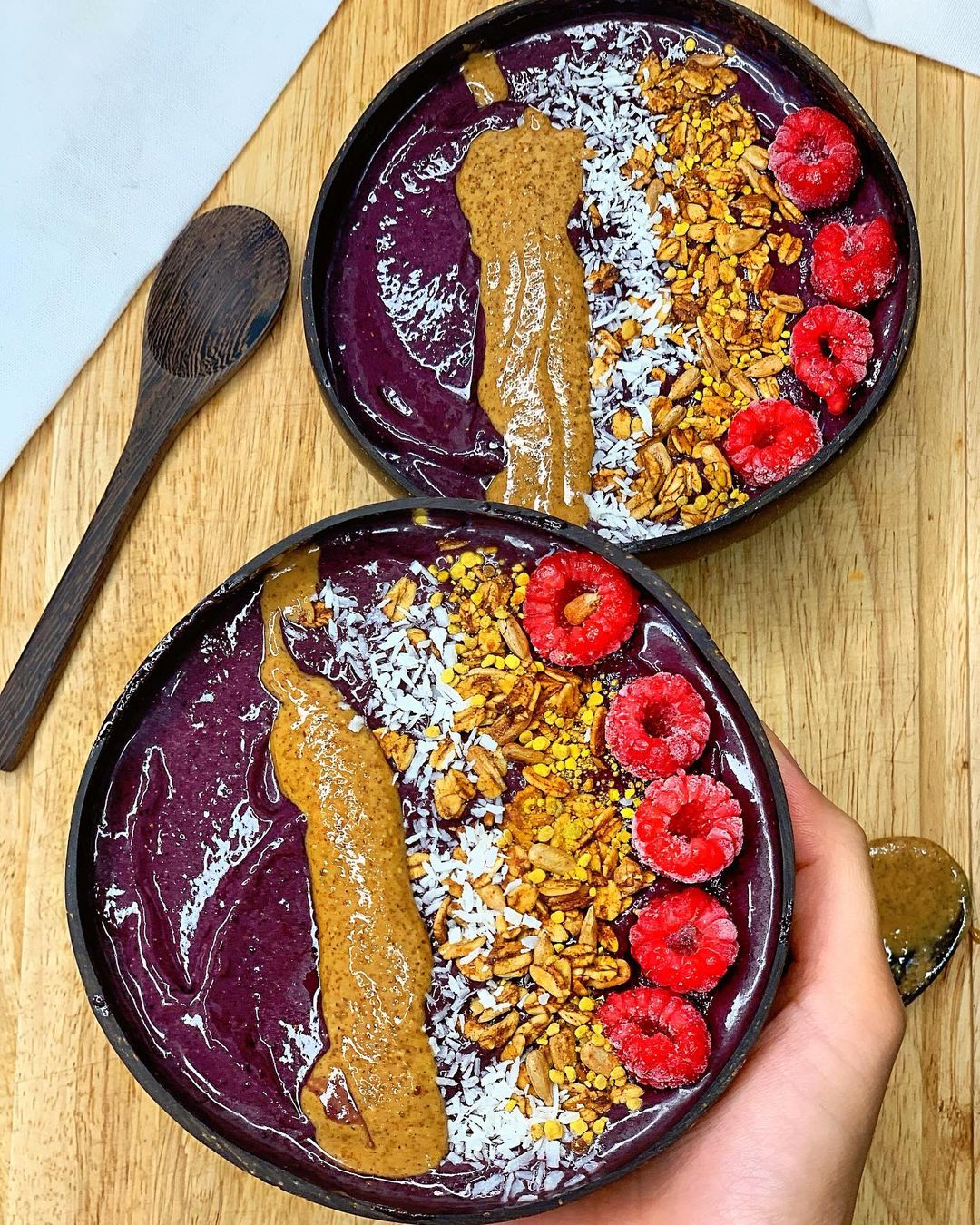 Healthy Acai Berry Smoothie Bowl