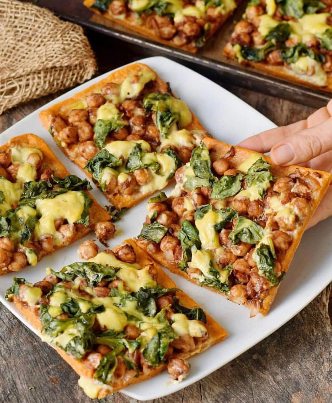 Amazing Chickpea Spinach Pizza
