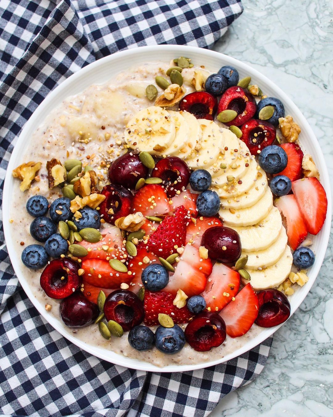 Healthy Maca Oatmeal with Banana and Spices