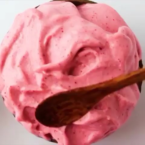Strawberry Banana Nice Cream