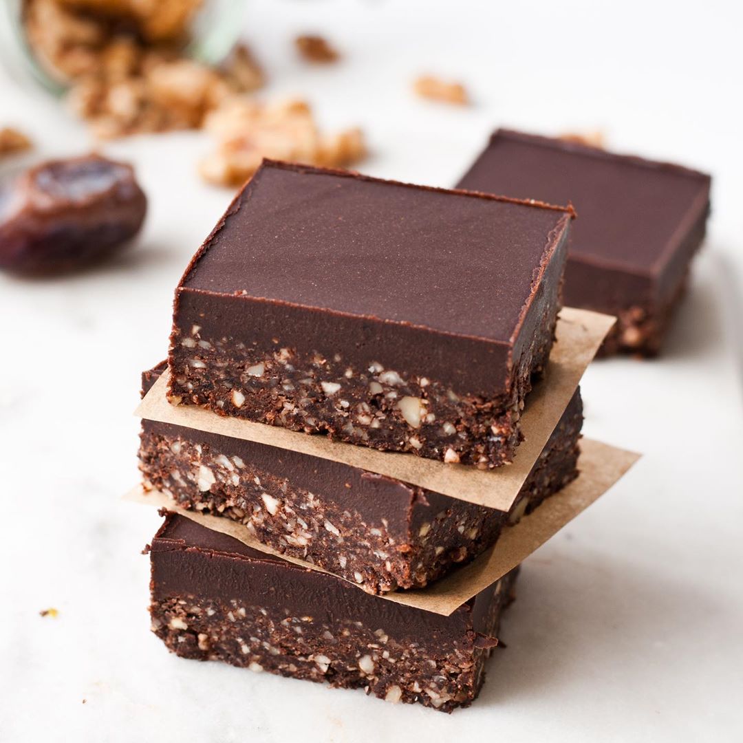 Raw Chocolate Brownies with Fudge Frosting