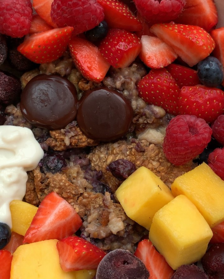 Blueberry Banana Bread Baked Oats