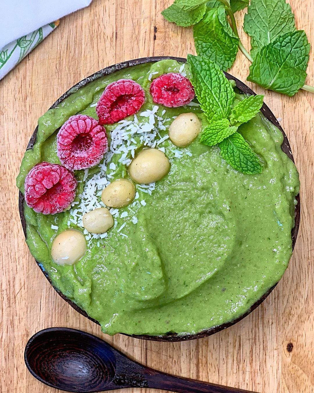 Super Healthy Smoothie Bowl
