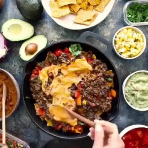 Fully Loaded Vegan Nachos