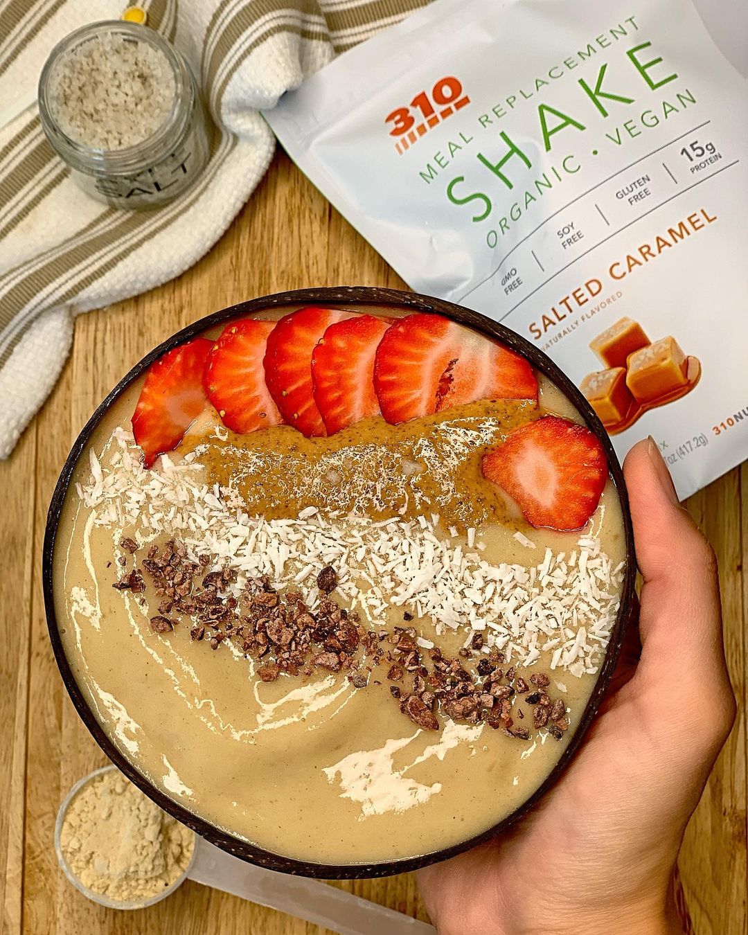 Healthy Vegan Smoothie Bowls with 310 Shakes