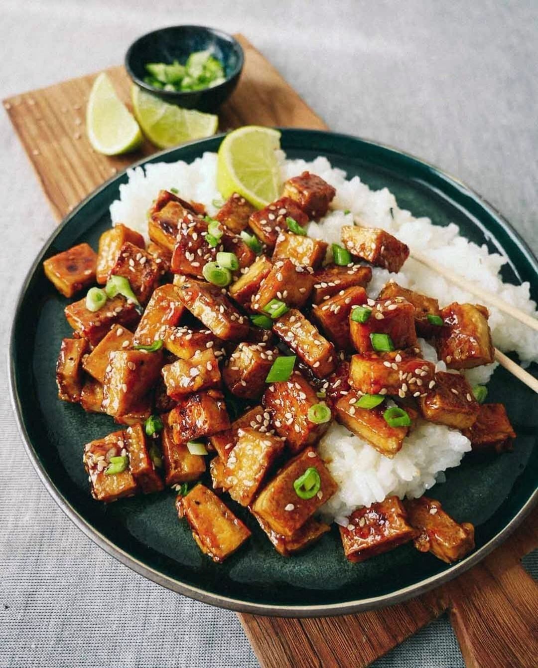 Vegan Stir-Fried Tofu Made with Caramelised Sauce
