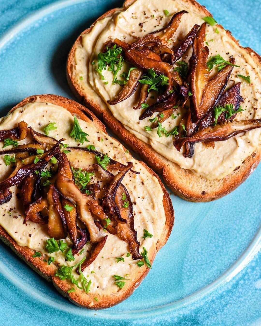 Hummus Toast with Shiitake Bacon