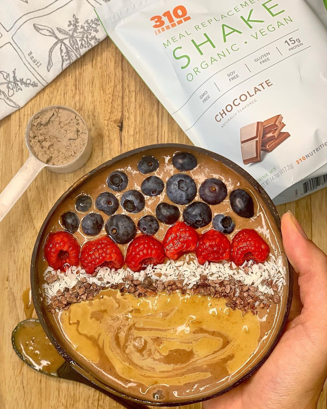 Healthy Vegan Smoothie Bowls with 310 Shakes