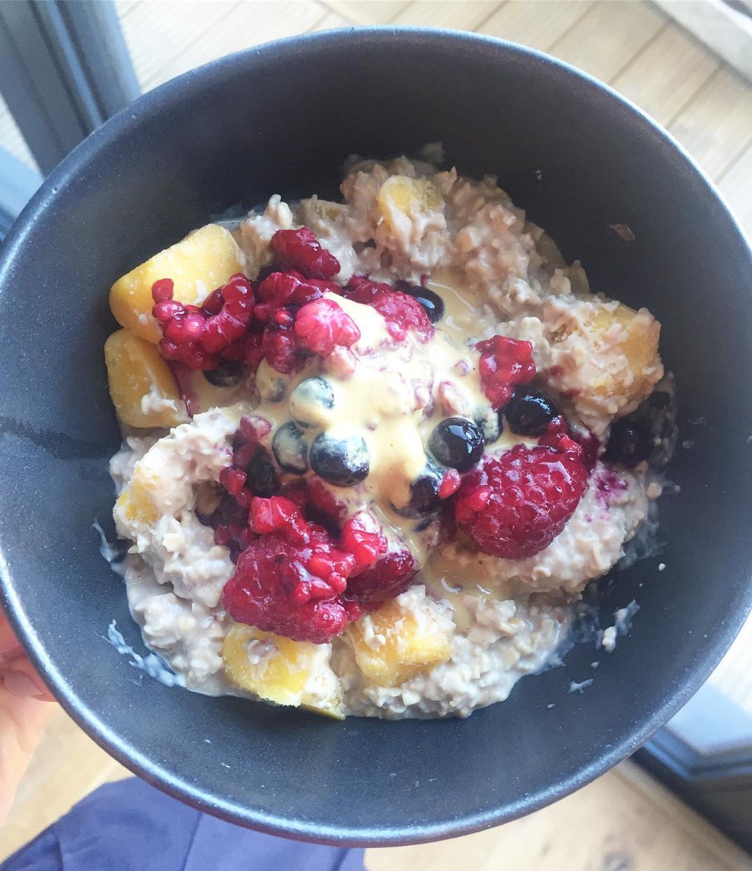 Hazelnut and Mango Overnight Oats
