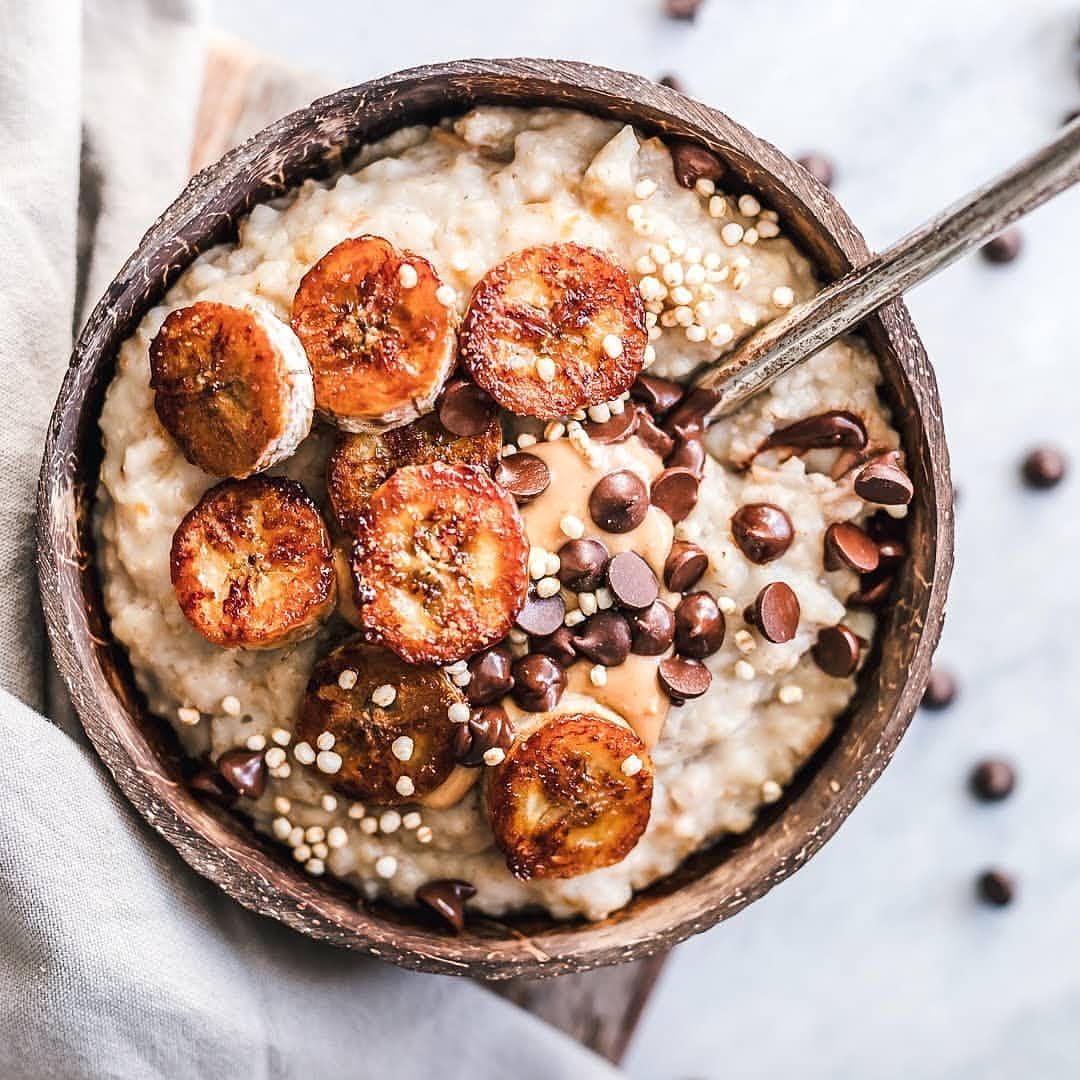 Oatmeal with Caramelized Bananas