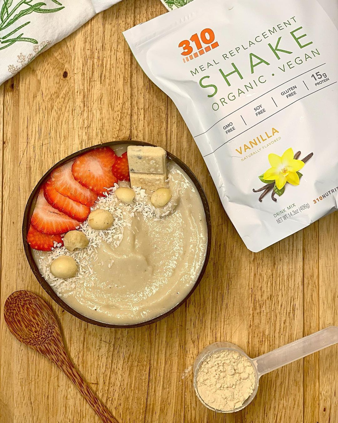Healthy Vegan Smoothie Bowls with 310 Shakes