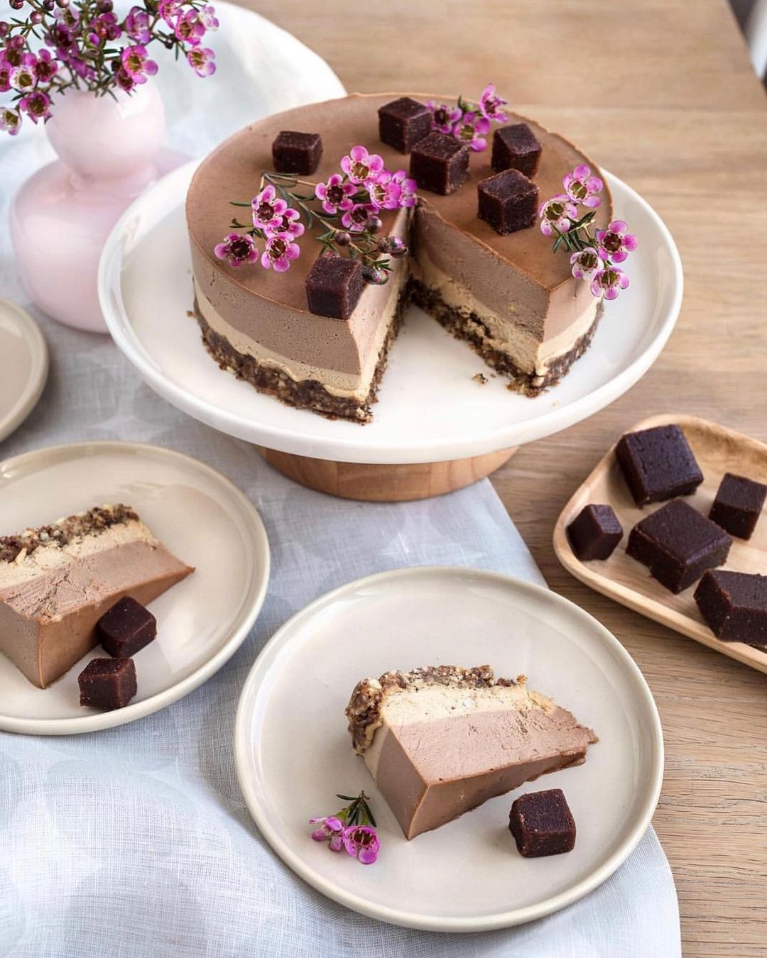 Vegan Mocha Dream Cake