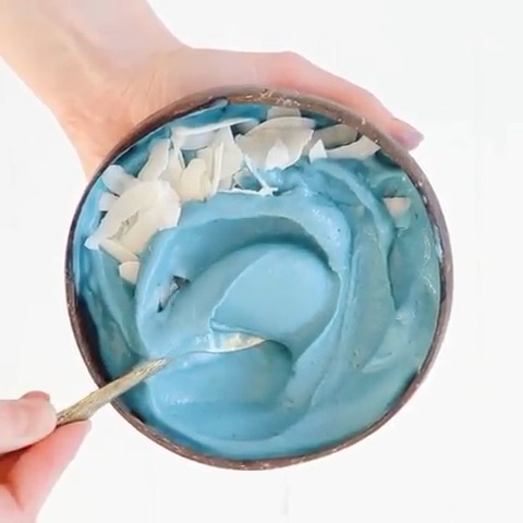 Blue Spirulina Nice Cream
