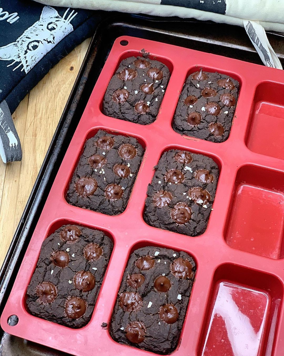 Easy Vegan Black Bean Brownies