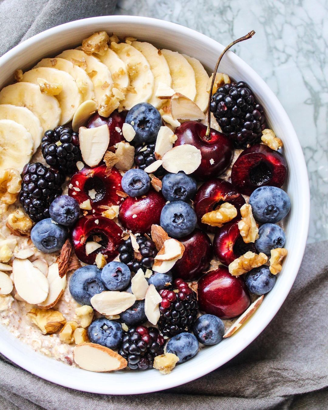 Overnight Oats with Fresh Berries and Nuts
