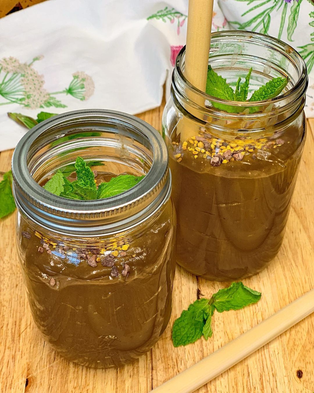 Refreshing Mint Chocolate Smoothie with Avocado