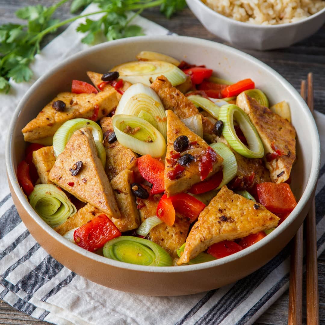 Scrumptious Tofu and Leek in Spicy Black Bean Sauce