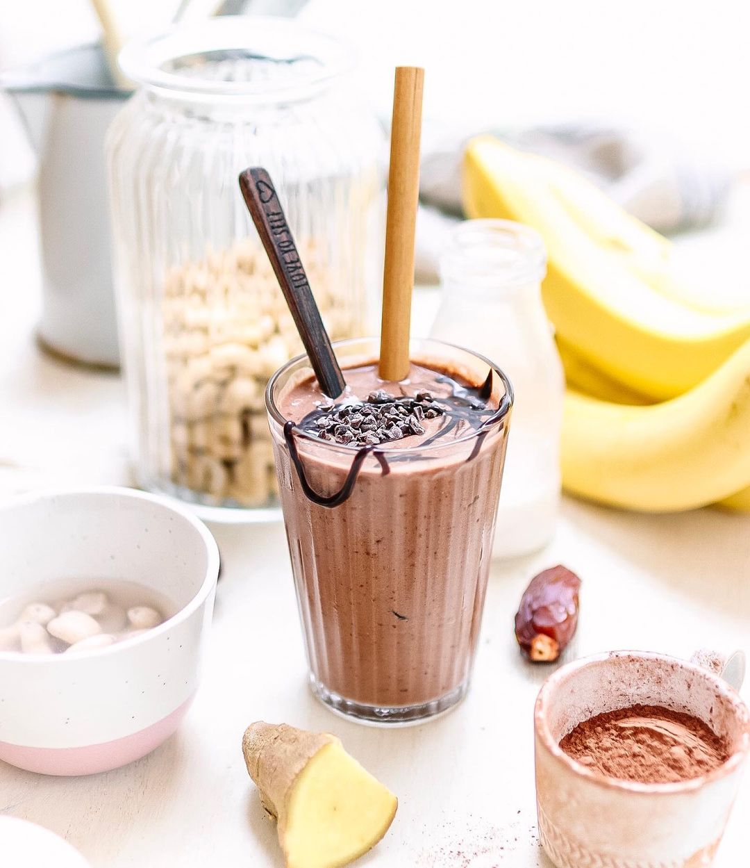 Cacao Ginger Smoothie with Banana and Dates