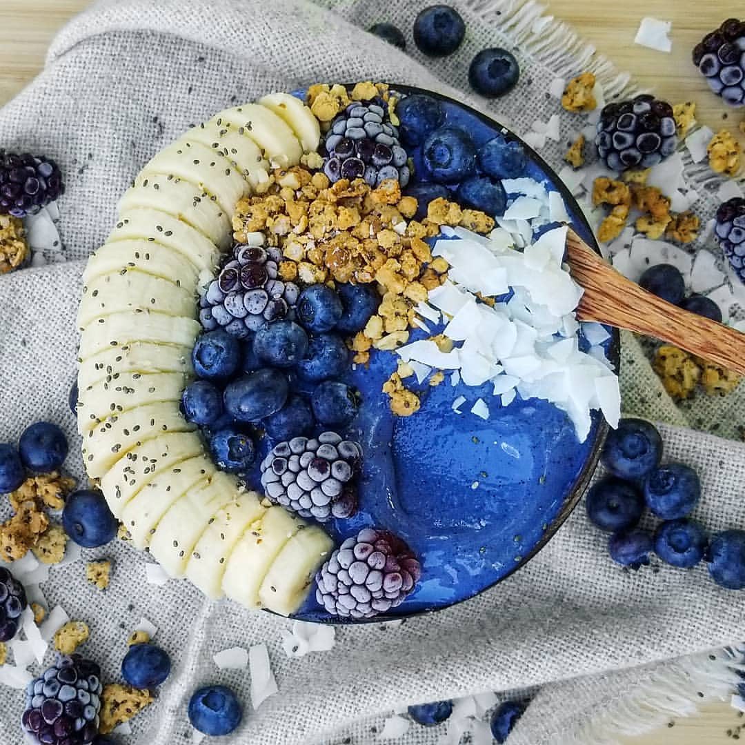Blueberry Banana Smoothie Bowl