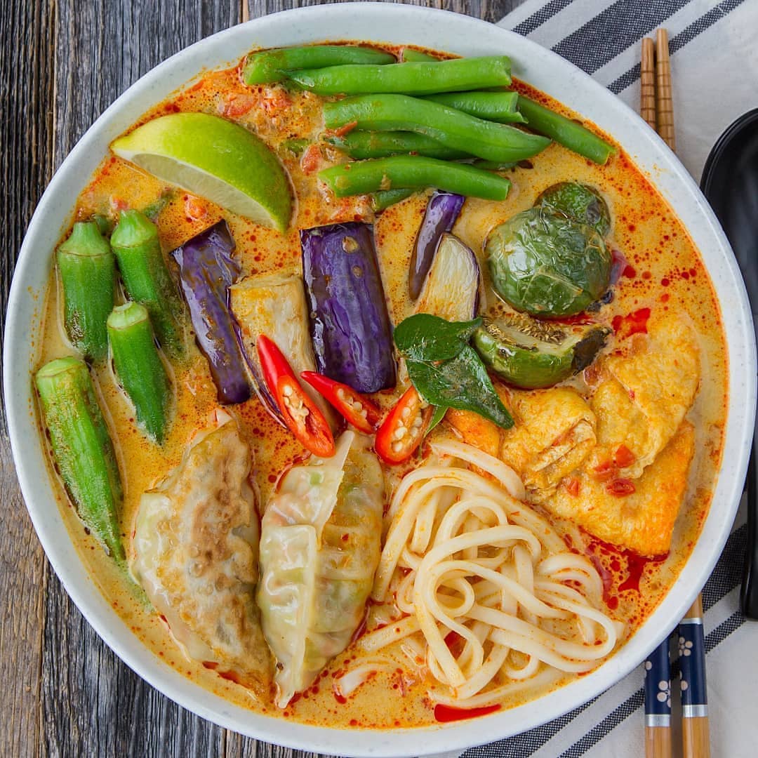 Vegan Curry Laksa Noodle Soup
