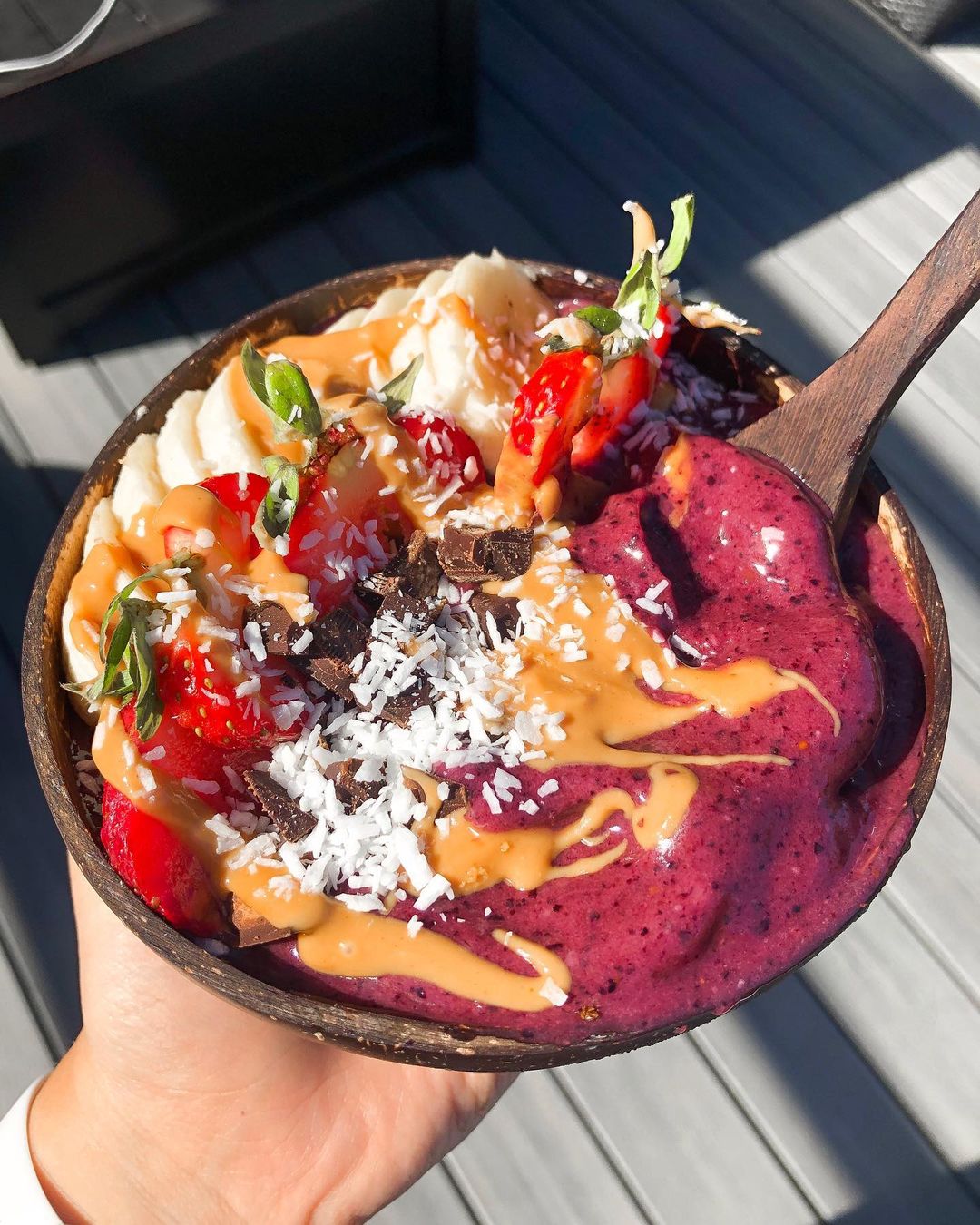 Hawaiian Inspired Frozen Fruit Smoothie Bowl