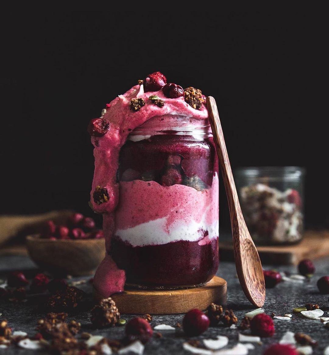Maca Oatmeal Breakfast Bowl with Fruits