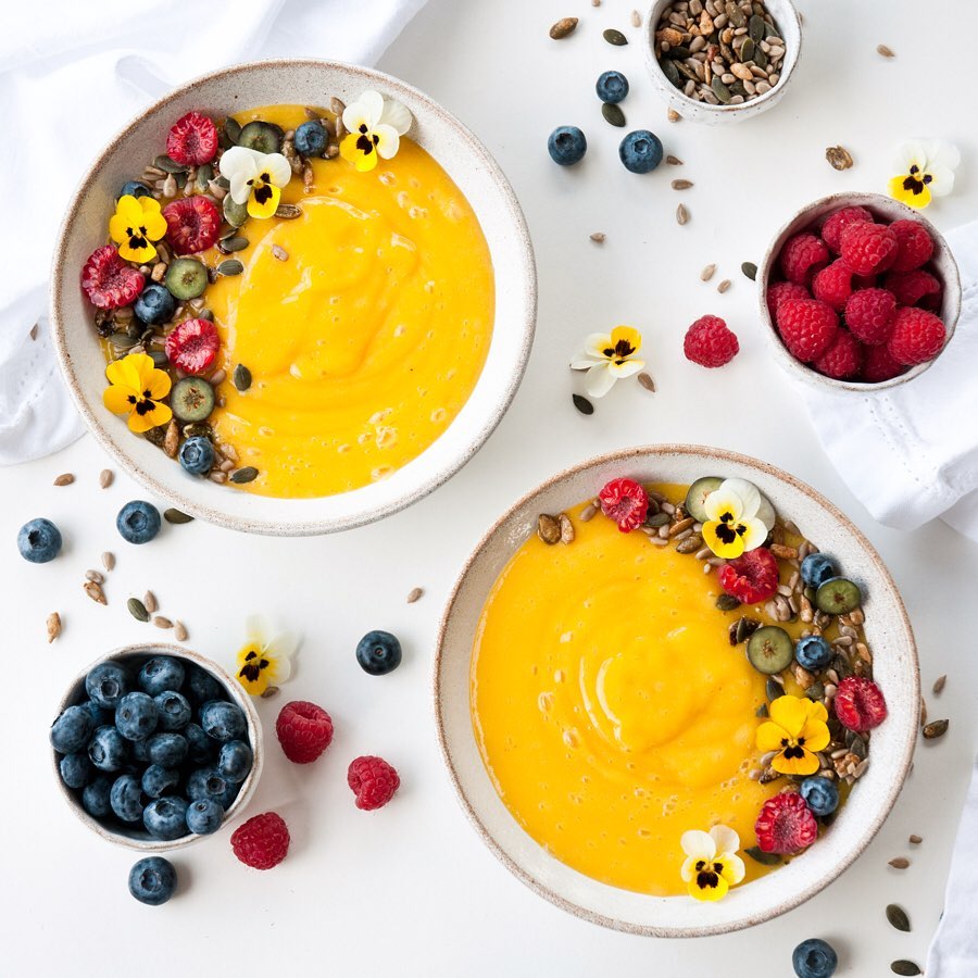 Simple Mango Banana Smoothie with Orange Juice