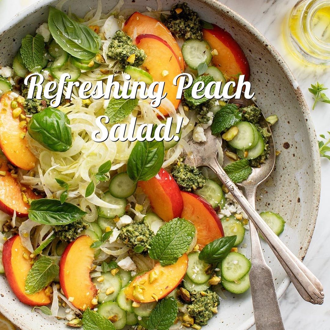 Refreshing Summer Peach and Fennel Salad