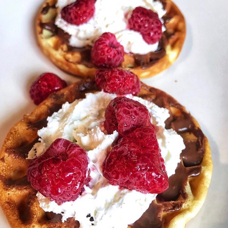 Easy Low Carb Keto Waffles Breakfast