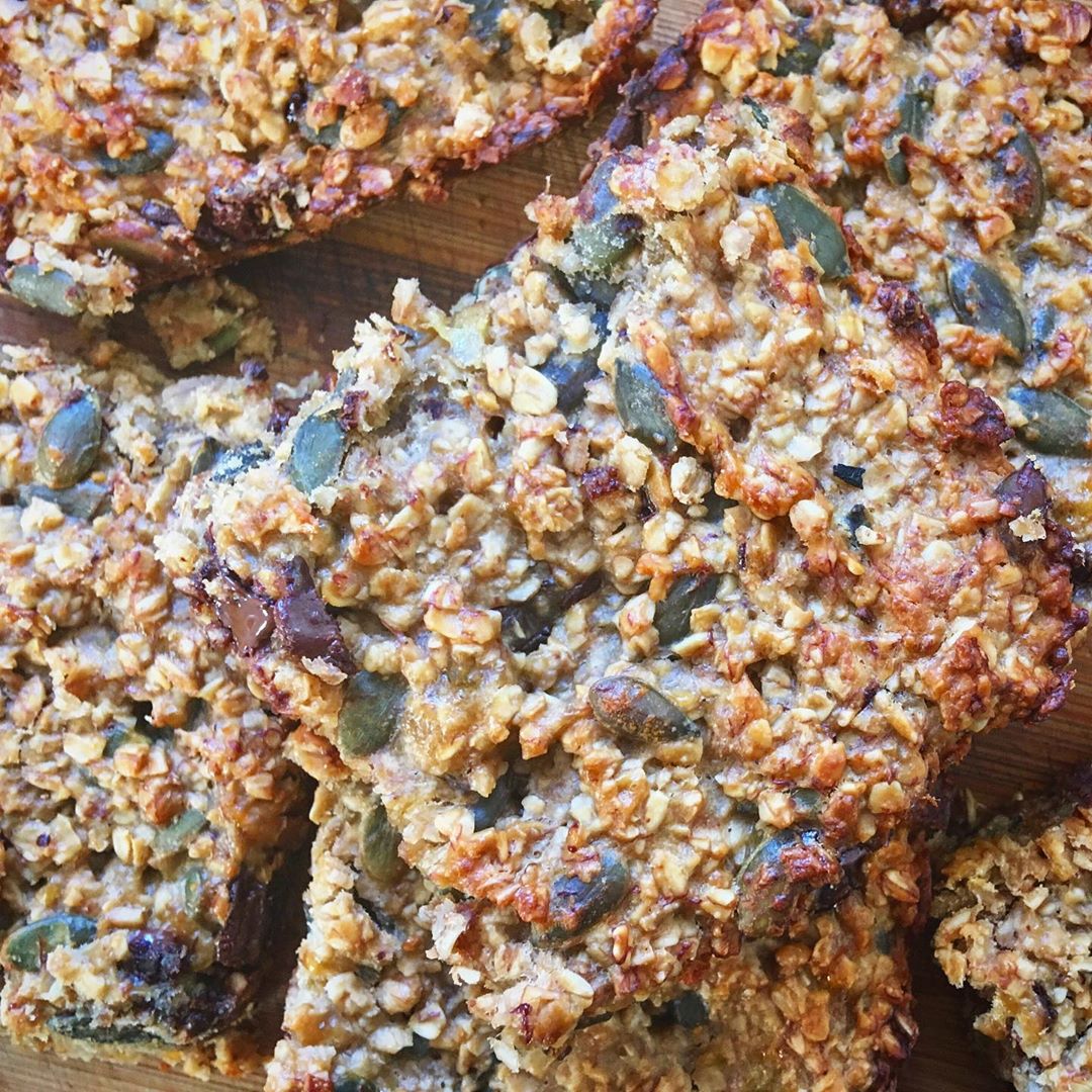 Oat and Banana Brainfood Flapjacks