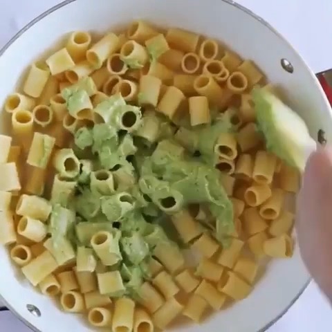 Amazing Basil Avocado Pasta