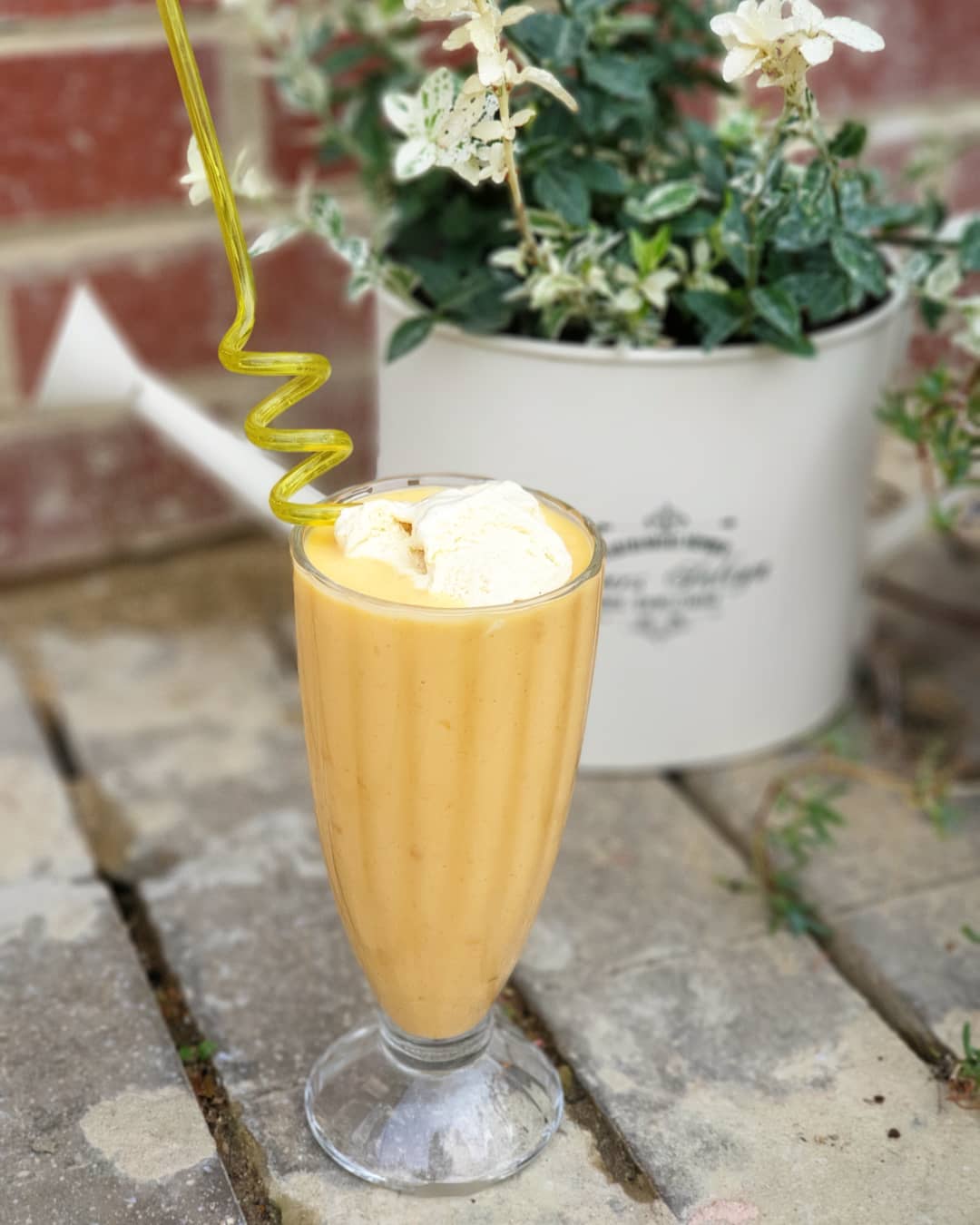 Refreshing Mango Lassi with Greek Yogurt and Honey