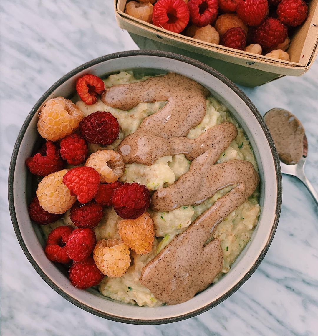 Vegan Protein Zoats with Raspberries and Almond Butter