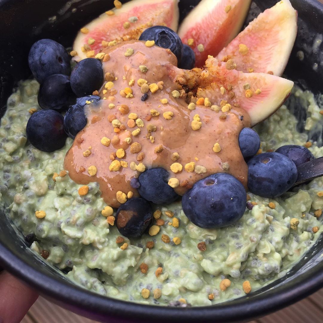 Overnight Coconut Matcha Oats