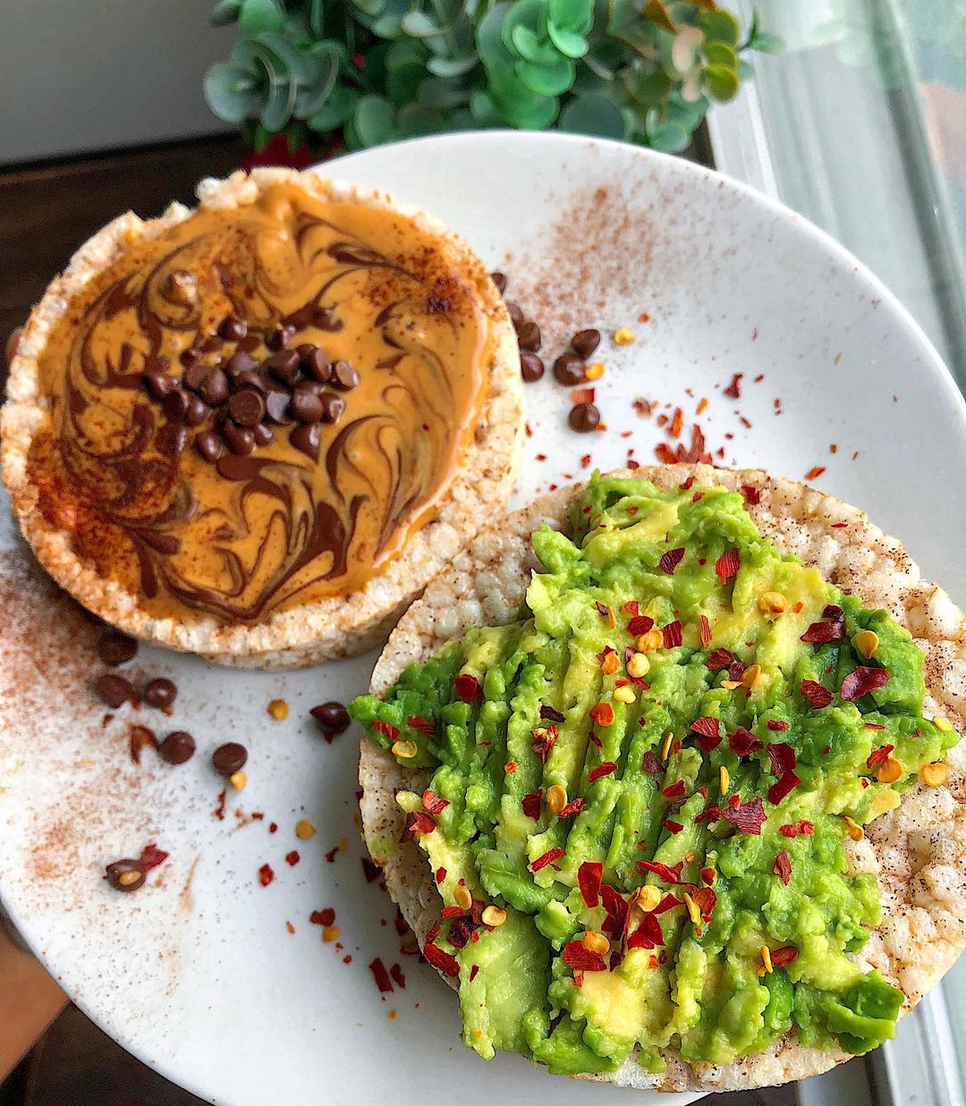 Sweet and Savory Cinnamon Rice Cakes Snack