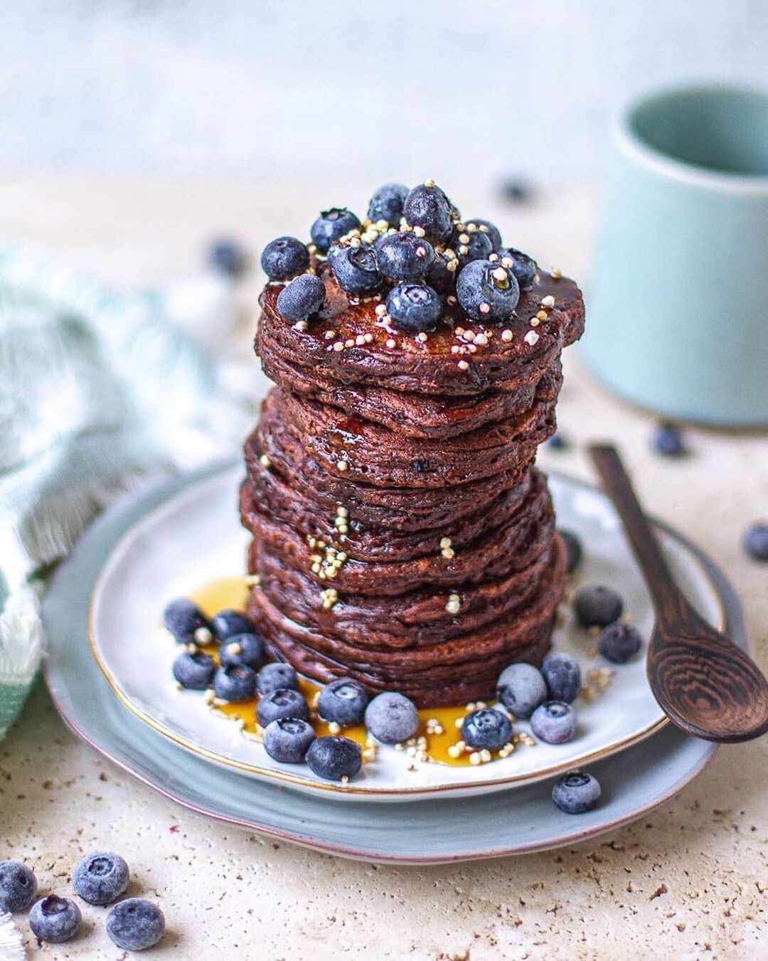 Easy Vegan Chocolate Pancakes