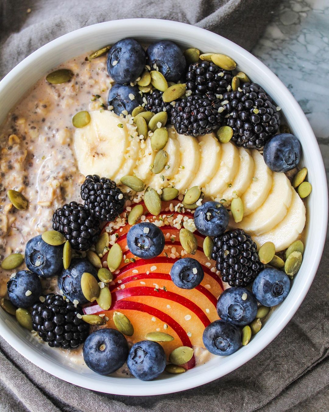 Simple Overnight Oats Breakfast with Nutritious Additions