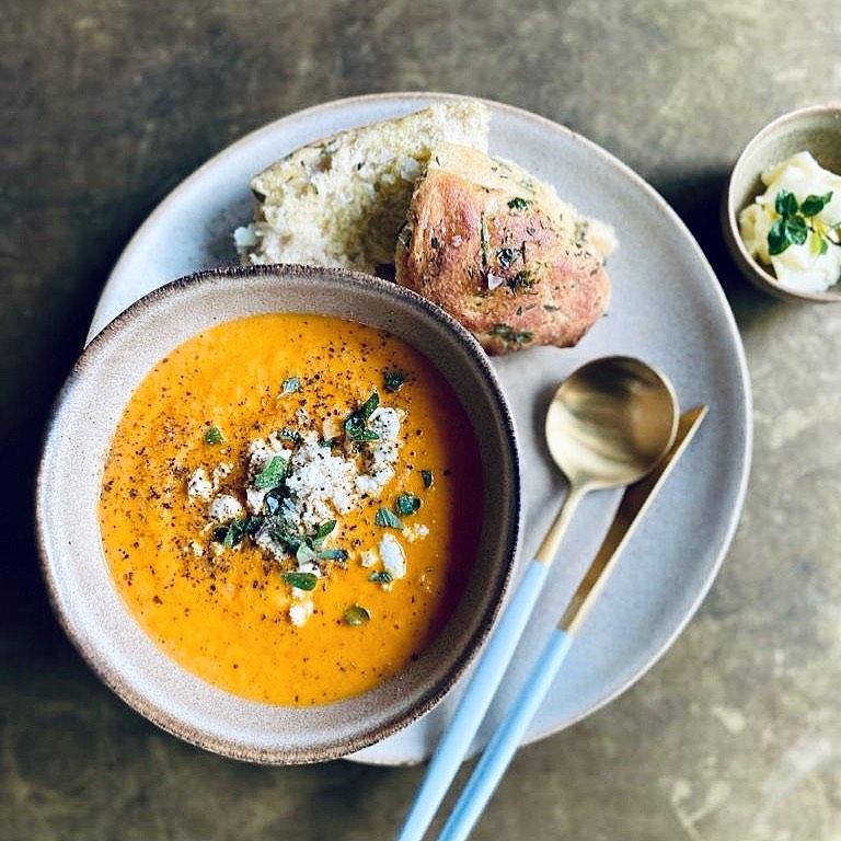 Roast Red Pepper and Tomato Soup