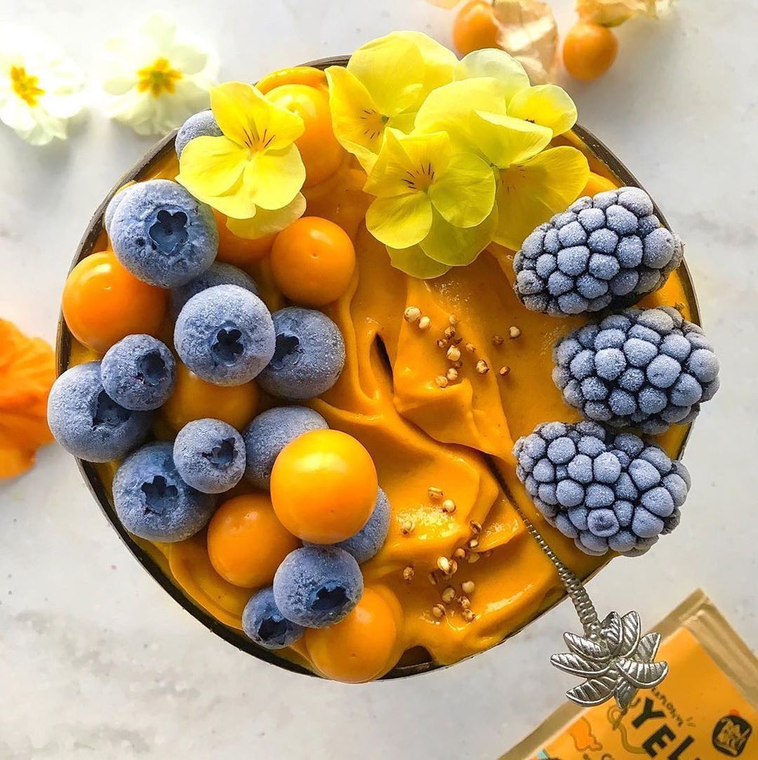 Curcumin Banana Mango Smoothie