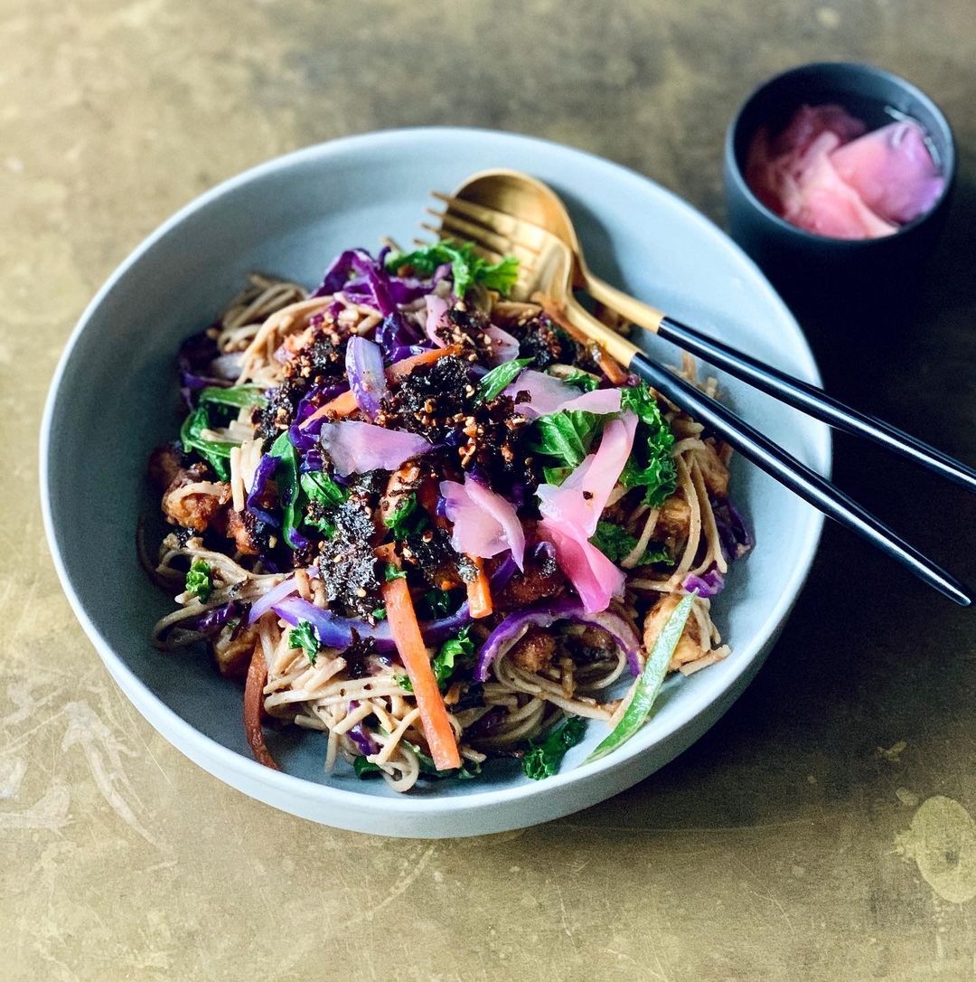 Almond Satay Tempeh Bowl