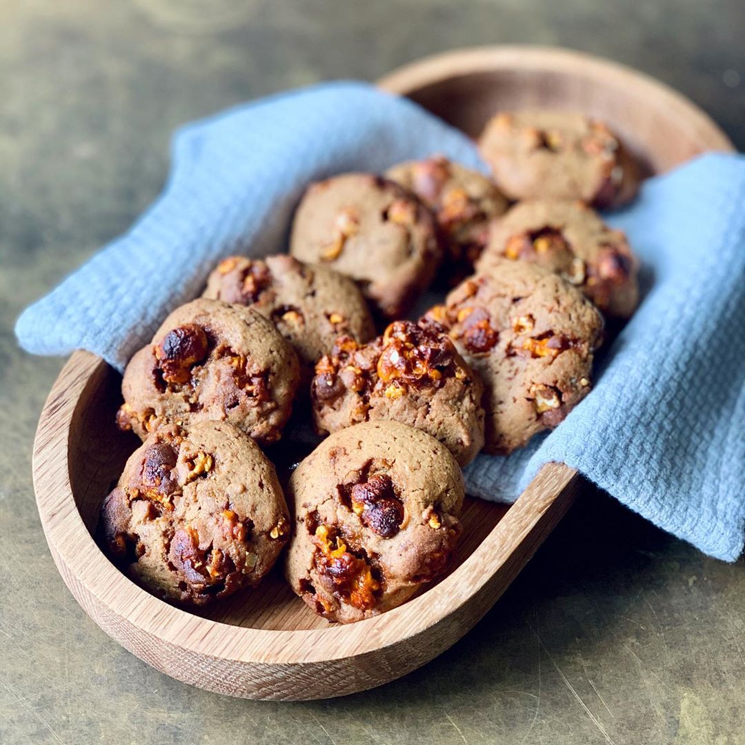 Salted Caramel Popcorn Cookies