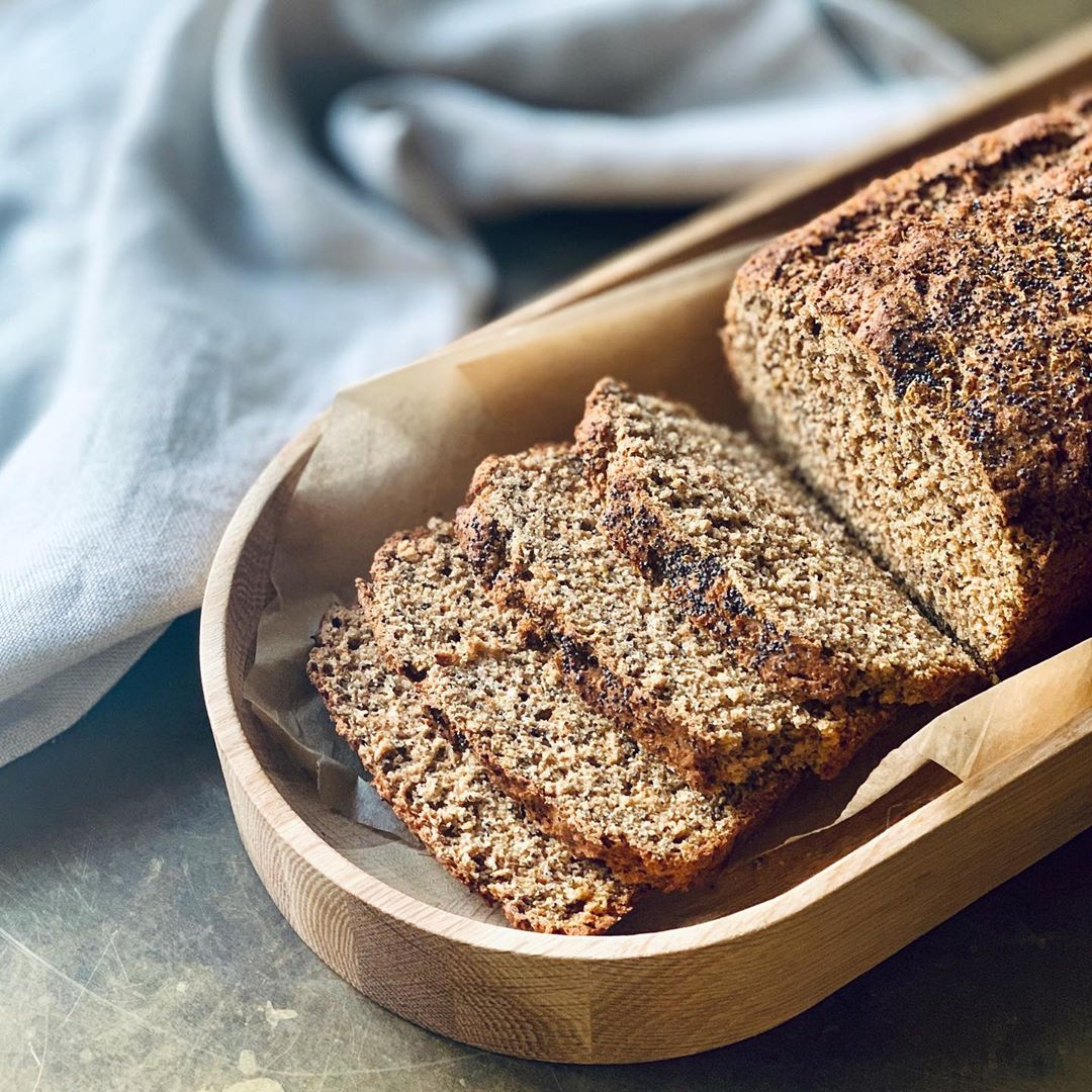 Wholemeal Spelt Lemon Poppy Seed Loaf