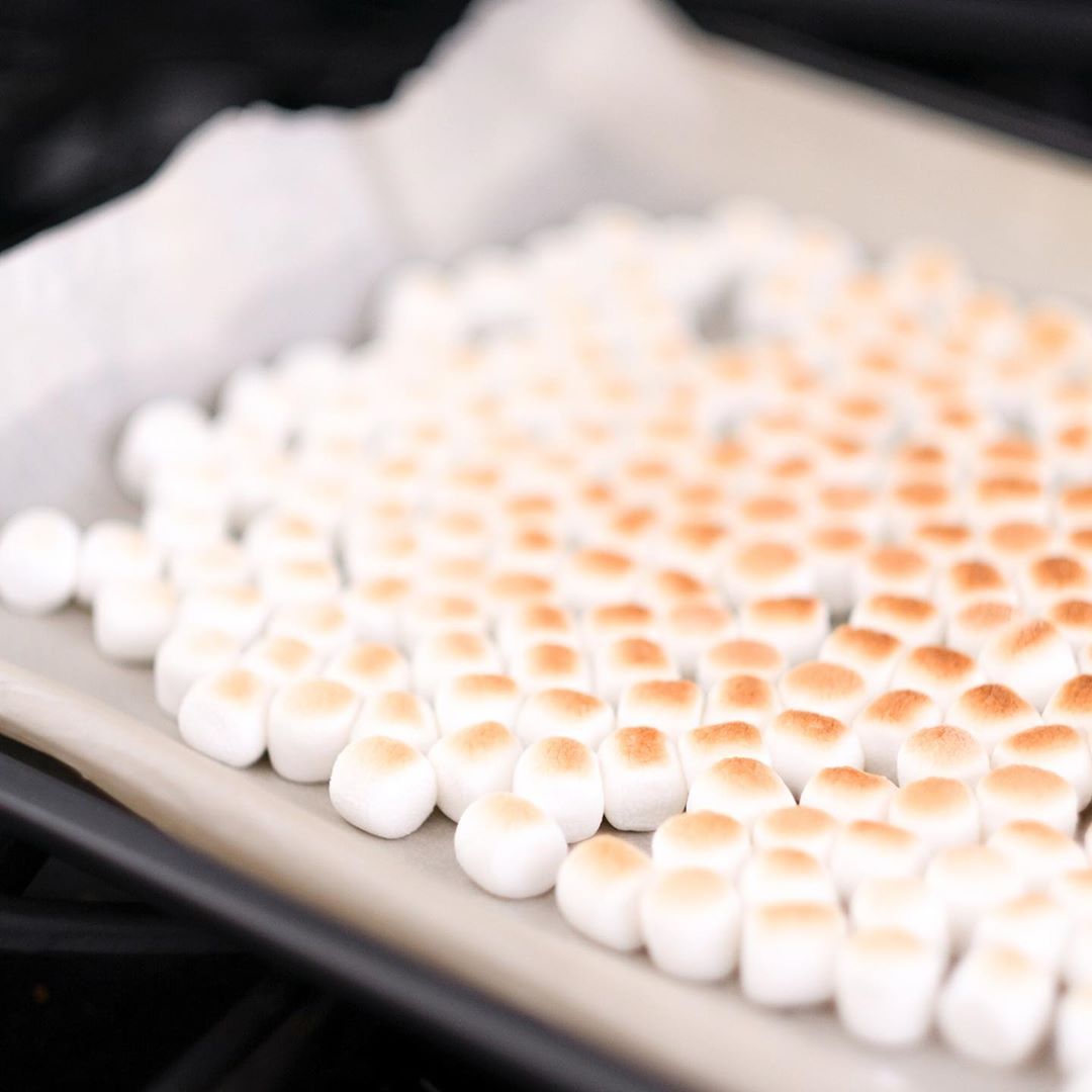 Banana Nicecream S'more Sandwiches