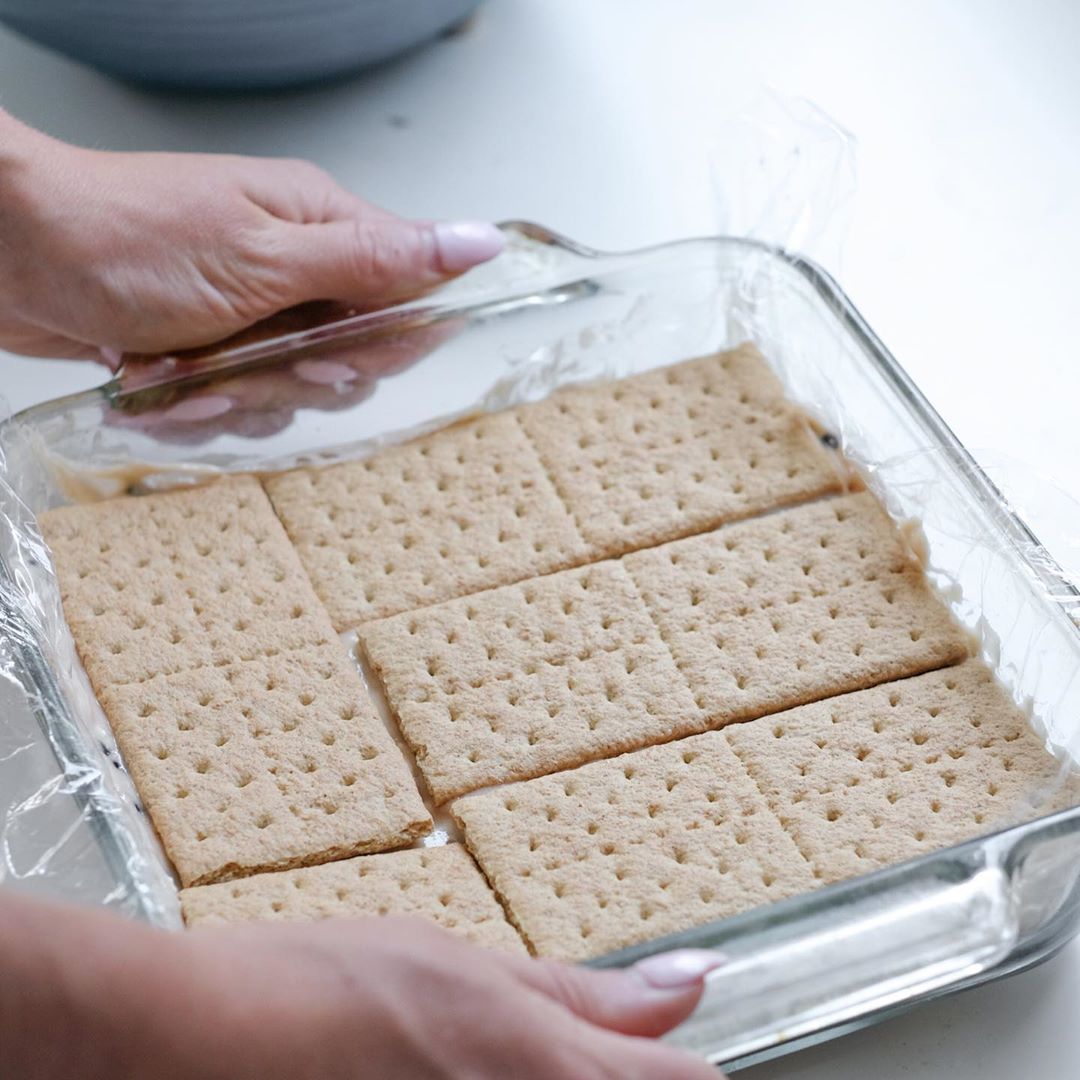 Banana Nicecream S'more Sandwiches