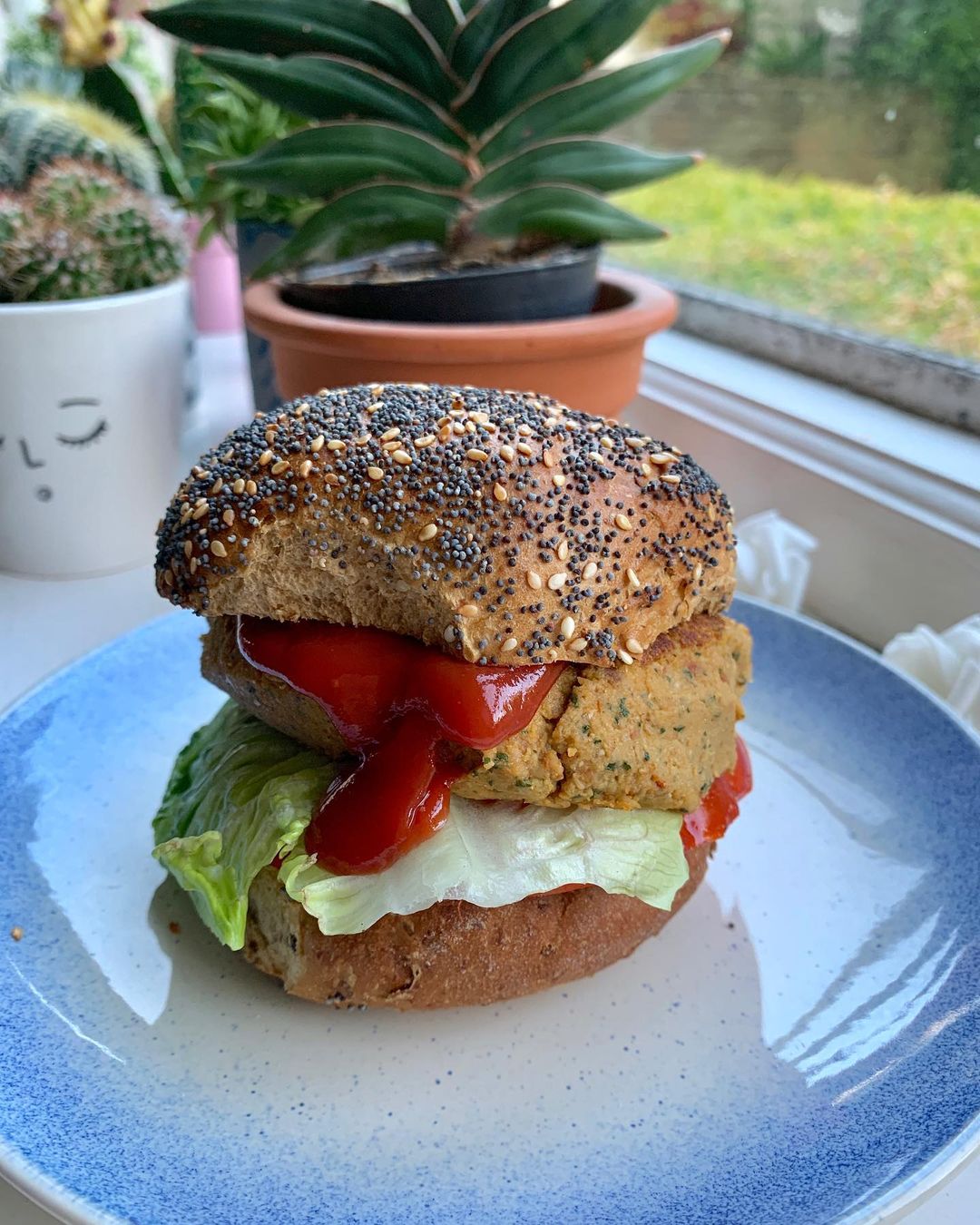 Sundried Tomato Chickpea Burgers