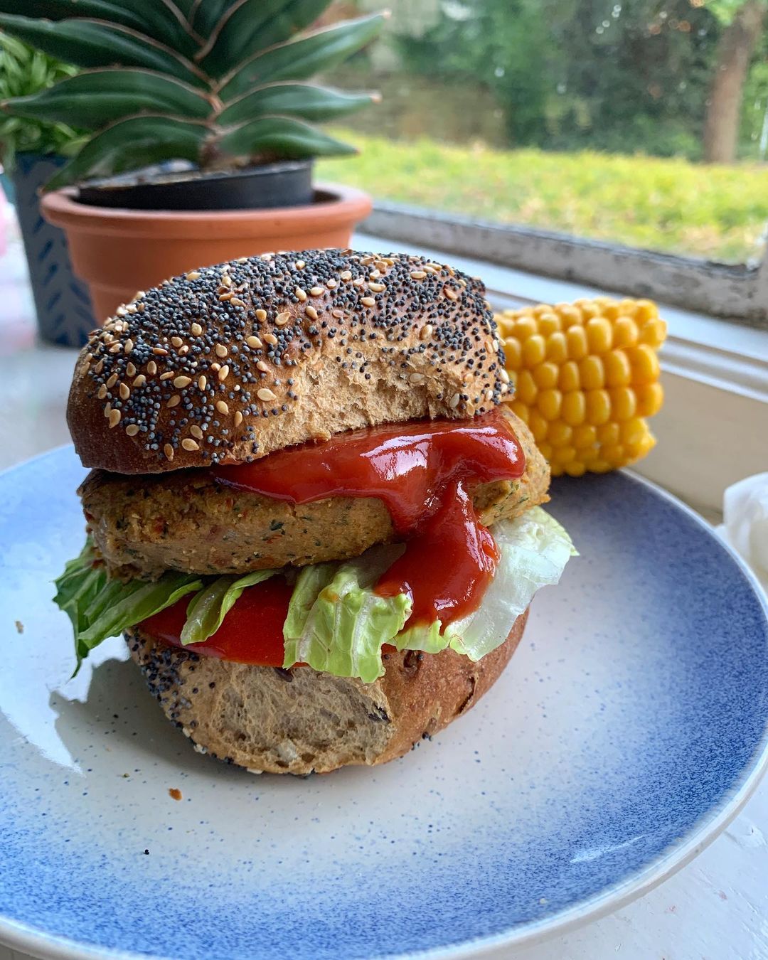 Sundried Tomato Chickpea Burgers