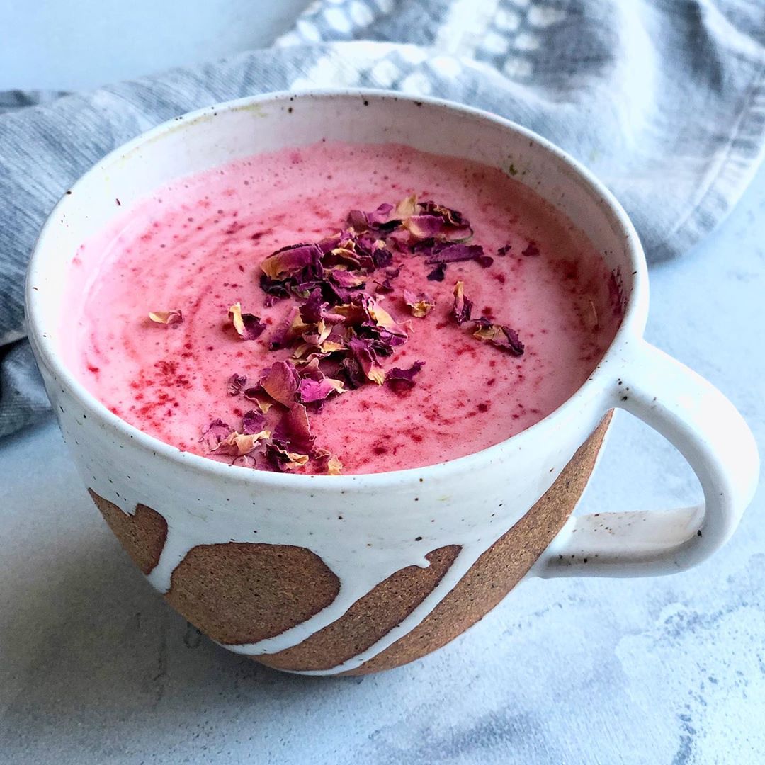 Caffeine-Free Beauty Beet Latte