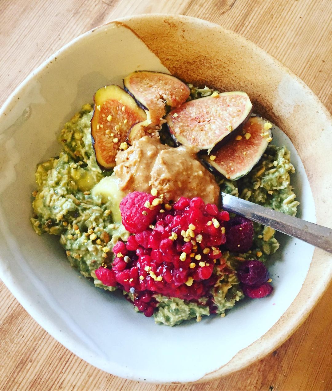 Overnight Matcha Oats Energy Bowl