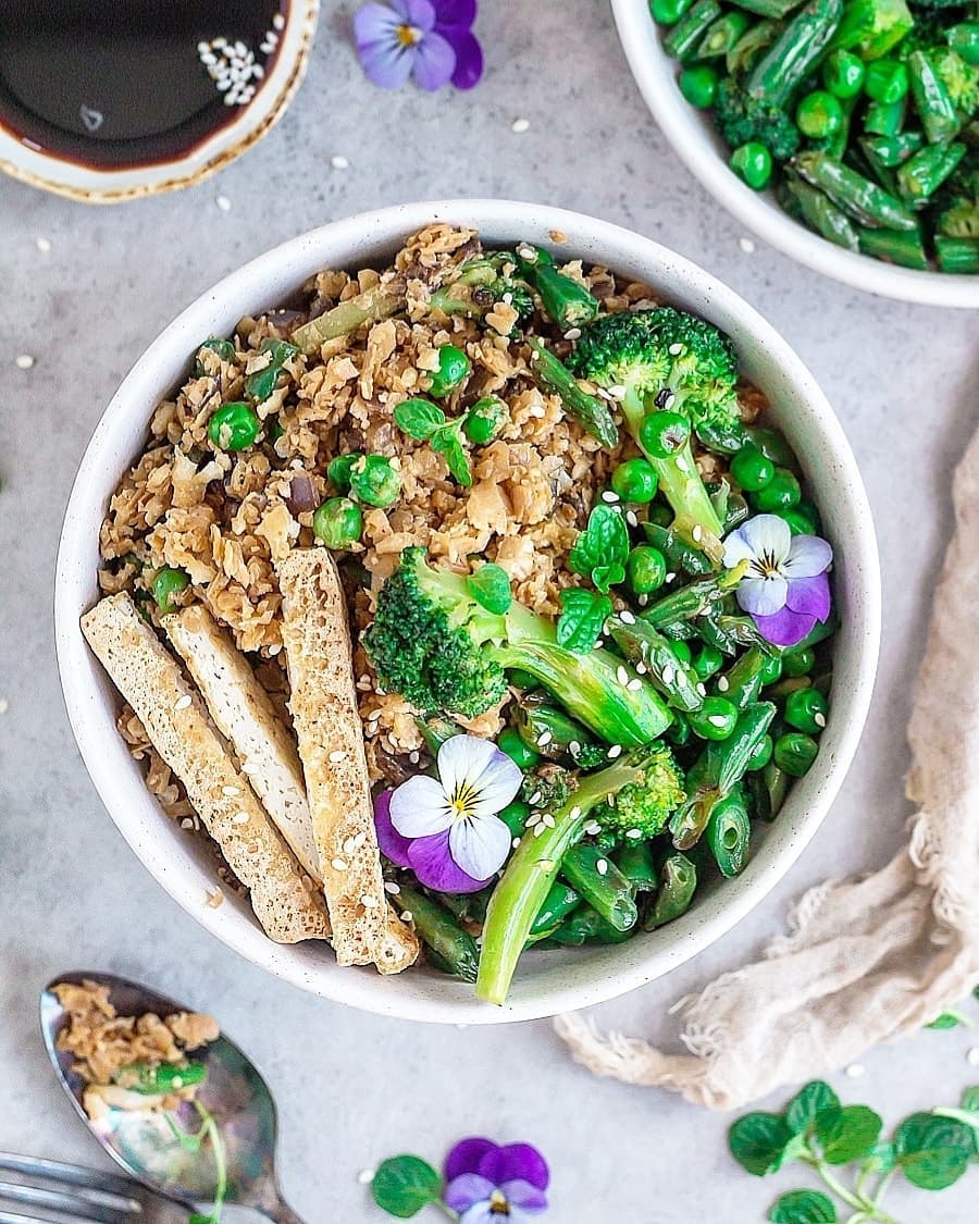 Vegan Cauliflower Rice Stir-Fry